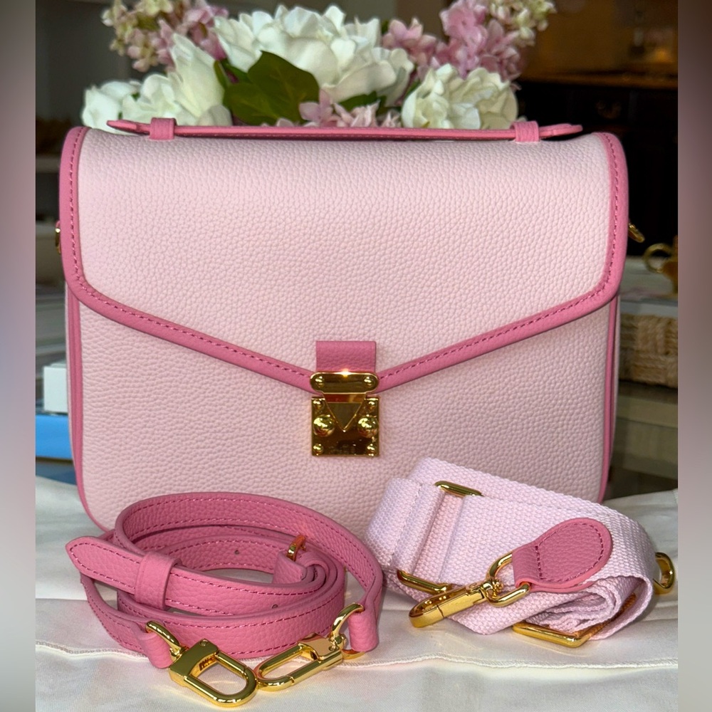 💜🩷DRESS UP YOUR PURSE BRAND 
PARIS SATCHEL🩷💜 💫BRAND NEW💫